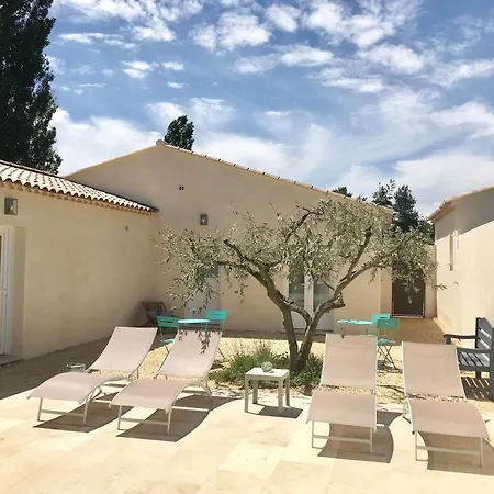 Les Mazets Et D'uzes *