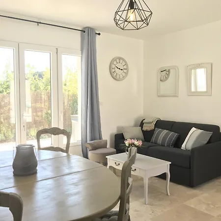 Les Mazets Et D'uzes Casa vacanze *
