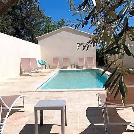 Holiday home Les Mazets Et D'uzes