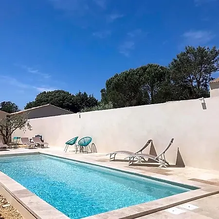 Les Mazets Et D'uzes Holiday home *