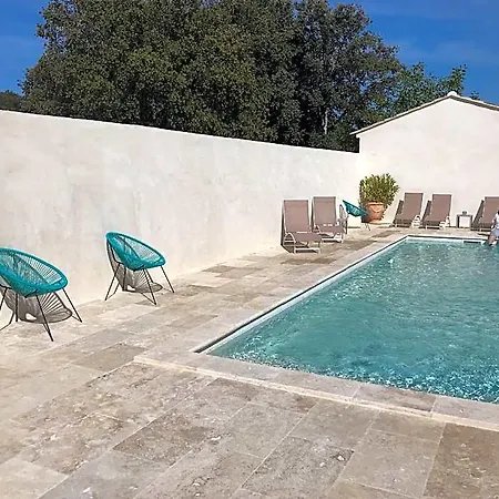 Les Mazets Et D'uzes Holiday home *